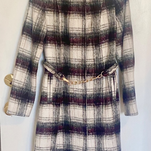 Vince Camuto Women's Chain Belted Maxi Coat - Picture 2 of 5